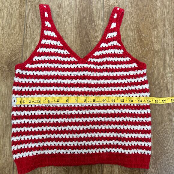 Freshman Red and White Crocheted Crop Top Women’s Size Large Y2K - Picture 7 of 8